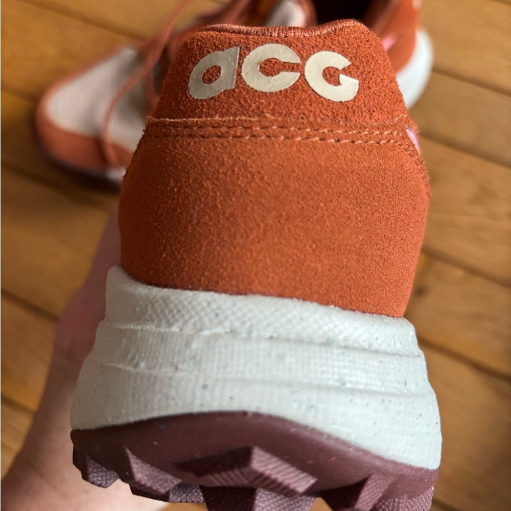 Nike ACG Trail Sneakers - Pink, Brown, and Orange - Picture 3 of 11